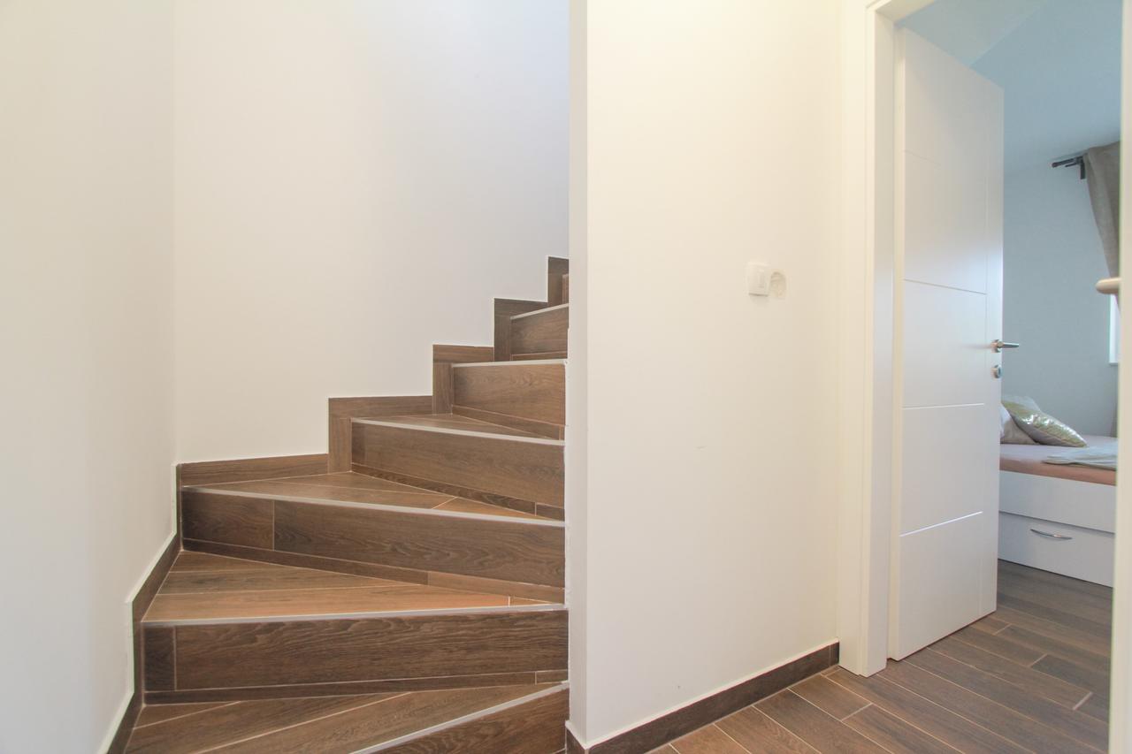 Apartment Iva Trogir Bagian luar foto