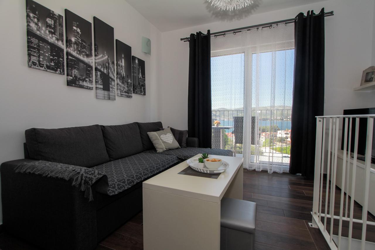 Apartment Iva Trogir Bagian luar foto