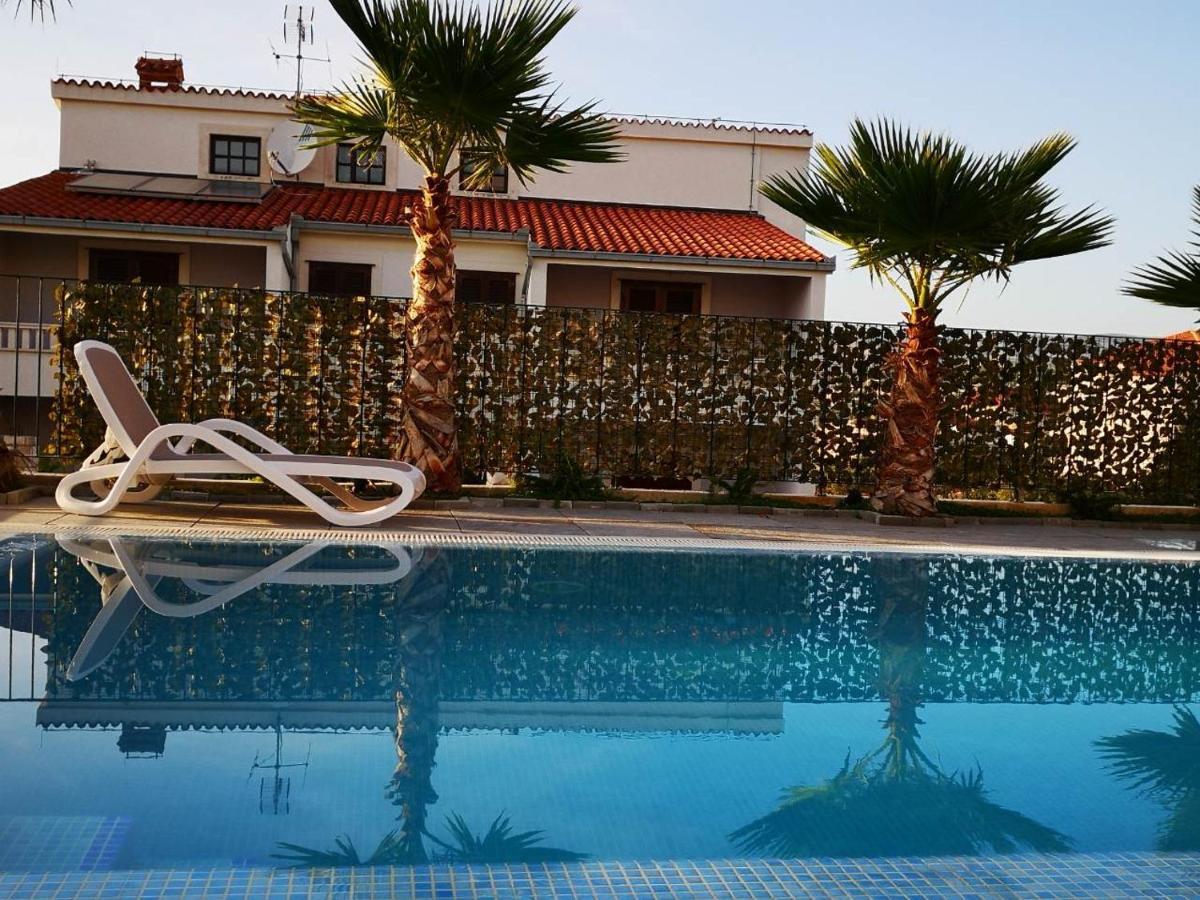 Apartment Iva Trogir Bagian luar foto