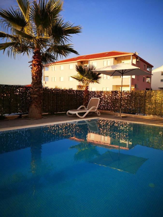 Apartment Iva Trogir Bagian luar foto