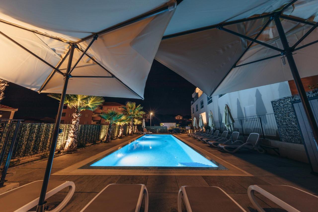 Apartment Iva Trogir Bagian luar foto