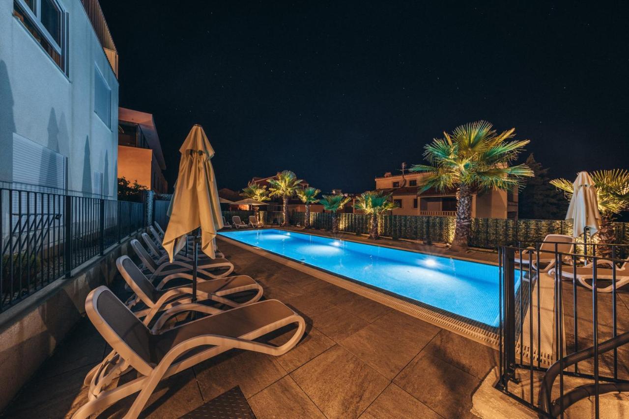 Apartment Iva Trogir Bagian luar foto