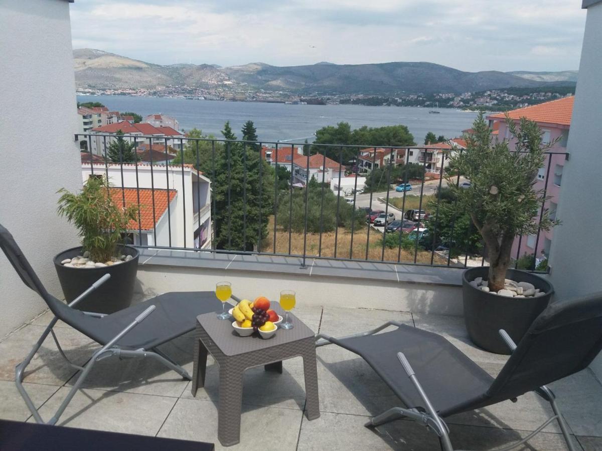 Apartment Iva Trogir Bagian luar foto